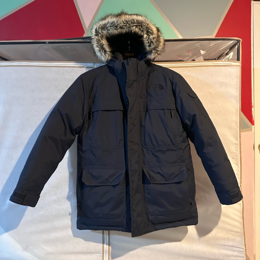 MEN’S NORTH FACE MCMURDO PARKA - 550 Fill